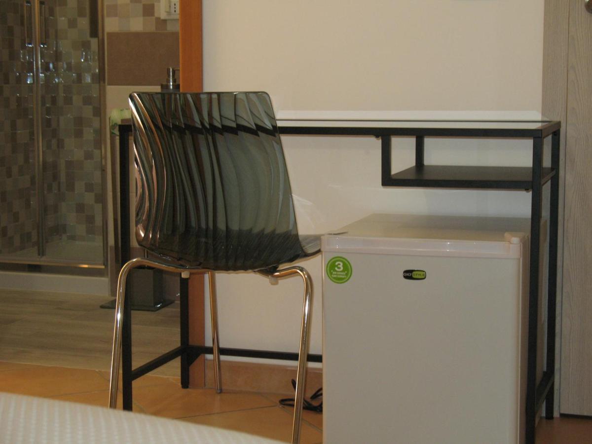 Bed&Bed Tommaso Fazzello Only Rooms Taormina Bagian luar foto