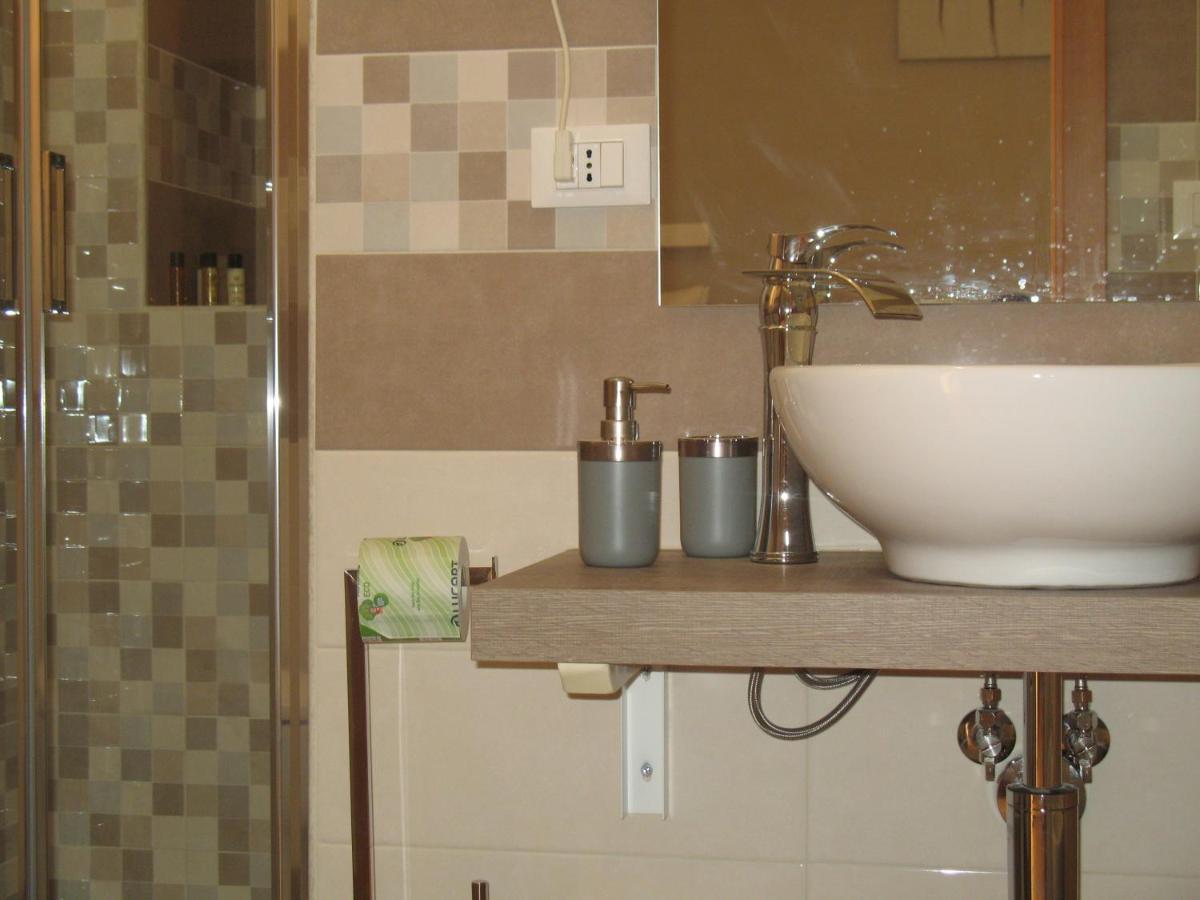 Bed&Bed Tommaso Fazzello Only Rooms Taormina Bagian luar foto